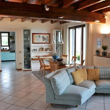 Piantini Sleeps 8 With Pool And Air Con فيلة مييْنا